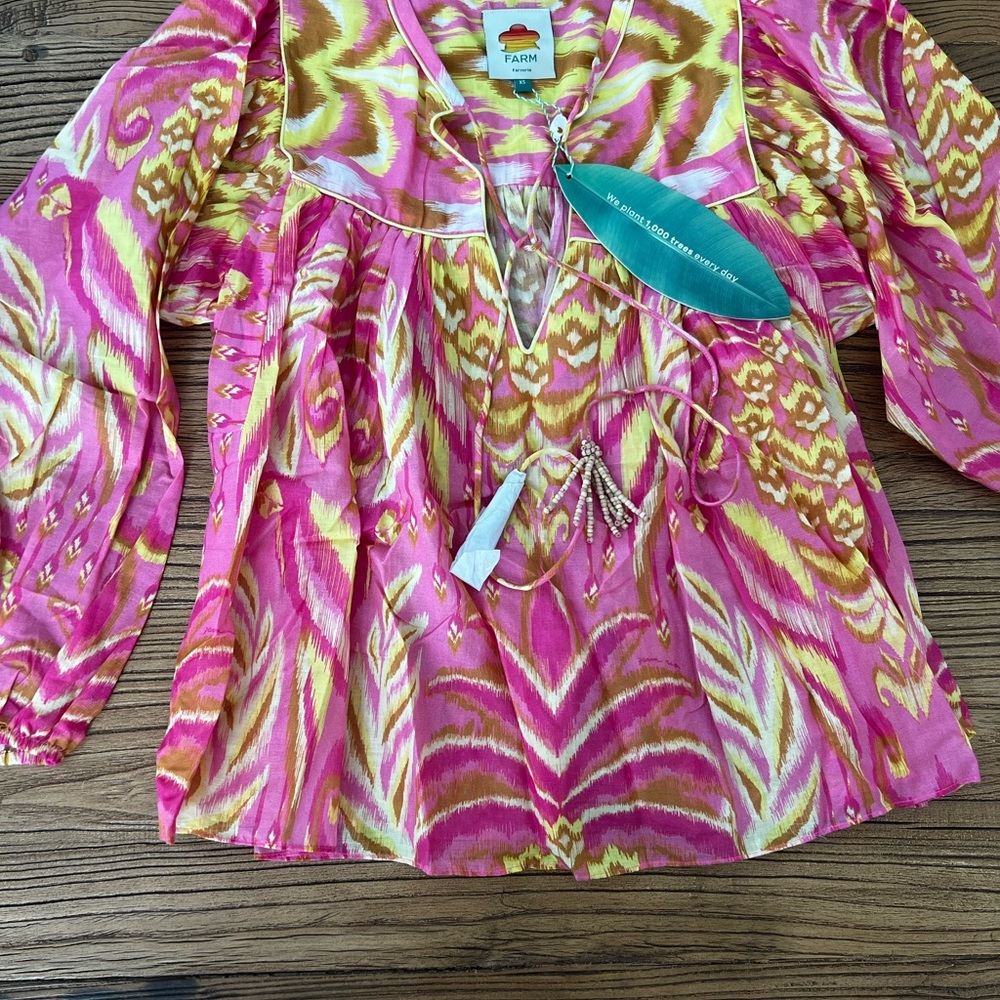FARM Rio Vibrant Pink and Yellow Blouse